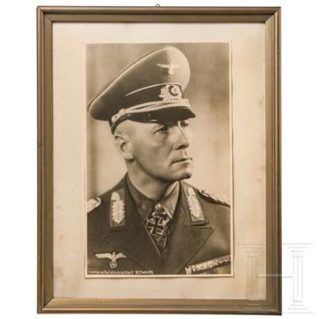 A framed portrait photo of Generalfeldmarschall Erwin Rommel - Foto 1