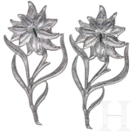 A Gebirgsjäger, Jägertruppe and SA/HJ insignia collection - photo 4 A Gebirgsjäger, Jägertruppe and SA/HJ insignia collection - photo 4