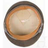 A visor cap for officers - photo 3