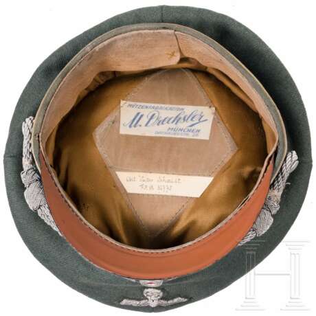 An Infantry visor cap and insignia of Oberleutnant Walter Schmidt - photo 4