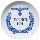 A Meissen regimental plate "Infanterie-Regiment 101" - photo 1