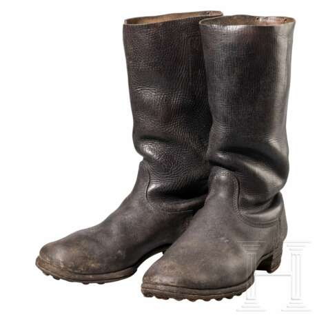 Eugen Fohrer - a pair of EM/NCO marching boots - photo 1
