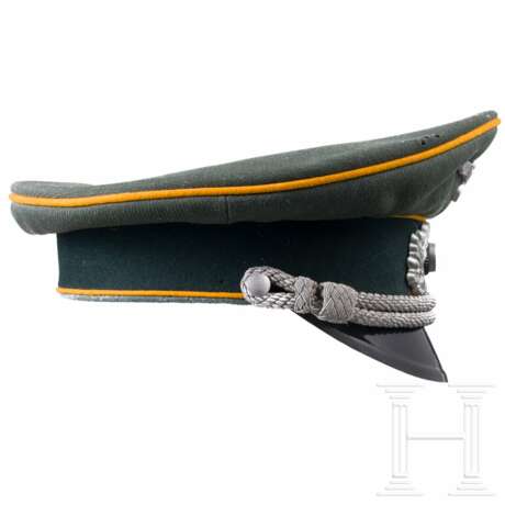 A visor cap for cavalry officers - photo 2