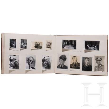 A group of photo albums of an Oberleutnant serving in Armee-Nachrichten-Regiment 521 - photo 3