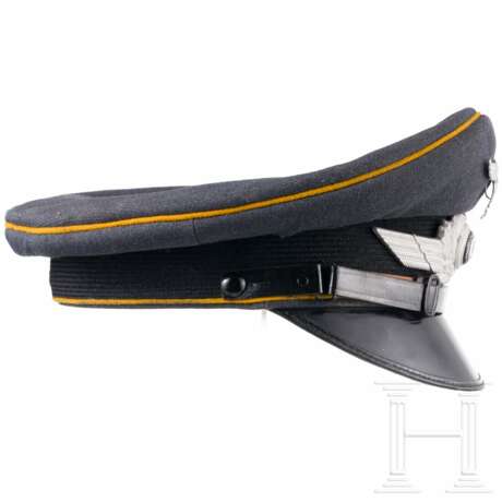 A visor cap for EM/NCOs of the Flying or Parachute Corps - photo 2 A visor cap for EM/NCOs of the Flying or Parachute Corps - photo 2