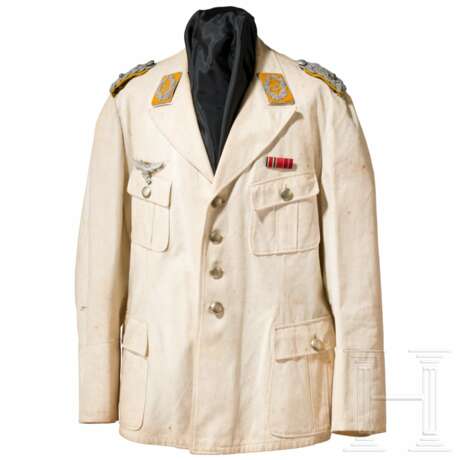 A white summer tunic for an Oberstleutnant of the Luftwaffe flying troops - photo 1