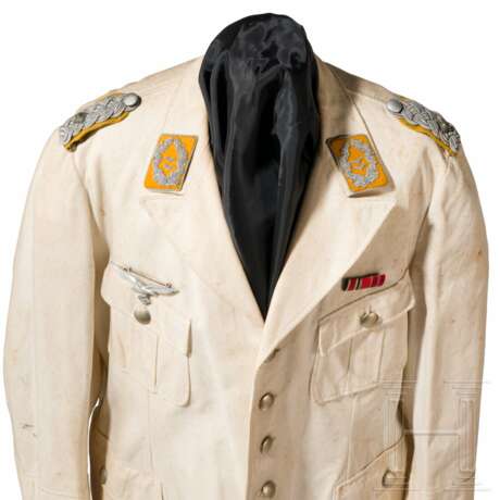 A white summer tunic for an Oberstleutnant of the Luftwaffe flying troops - photo 3