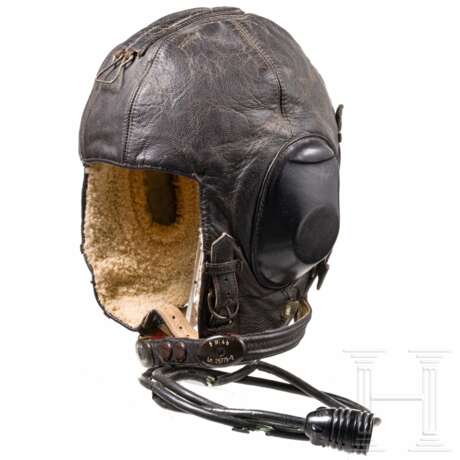 A winter flying helmet LKp W 101 - photo 1