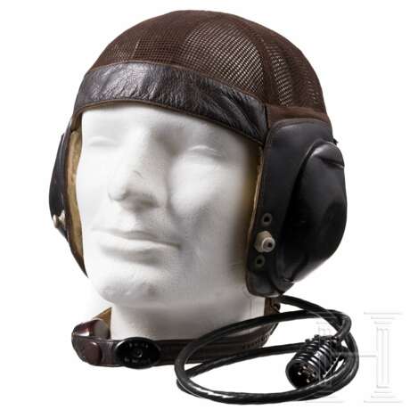 A summer flying helmet LKp N 101 - photo 1 A summer flying helmet LKp N 101 - photo 1