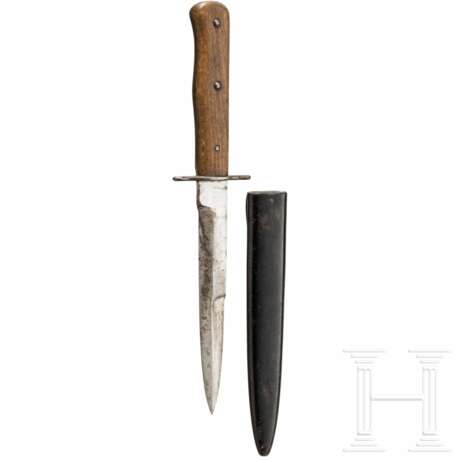 A Luftwaffe trench knife - фото 1