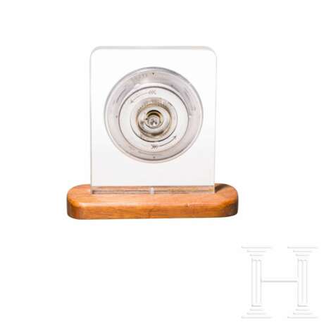 Three on-board clocks - photo 3