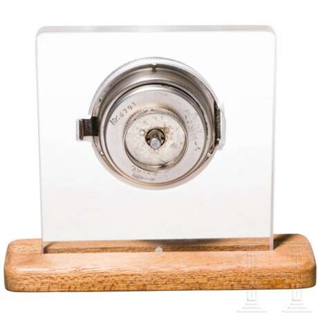 Three on-board clocks - photo 4