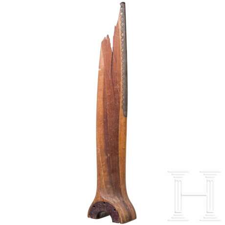 The remains of a propeller - photo 1