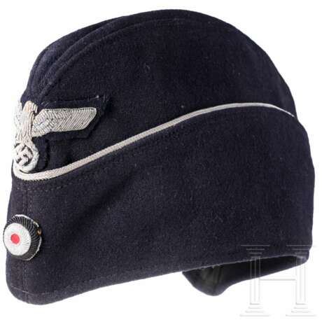 A side cap for an administration officer - photo 1 A side cap for an administration officer - photo 1