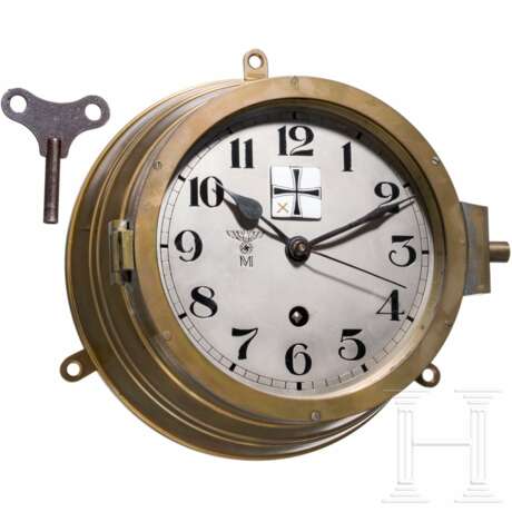 A ship wall clock of the German Kriegsmarine - photo 1 A ship wall clock of the German Kriegsmarine - photo 1