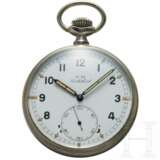 A Kriegsmarine pocket watch "B-Uhr" made by Cortébert - Foto 1