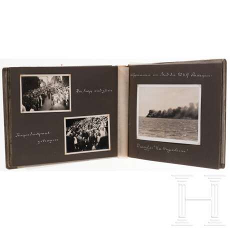 A photo album of a sailor aboard the battle ship "Graf Spee" (Montevideo) - Foto 1