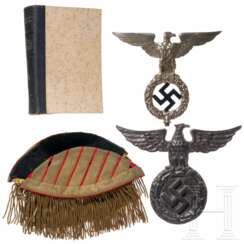 An early pole top of the NSDAP