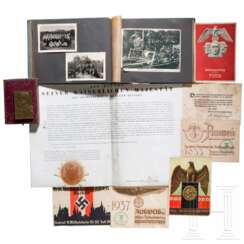 A remembrance album of a HJ boy