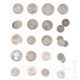 A small coin album - photo 2