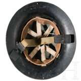 A British Civil Defence helmet - фото 3