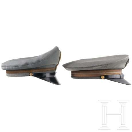 Two visor hats for members of the Italian Army - Foto 2