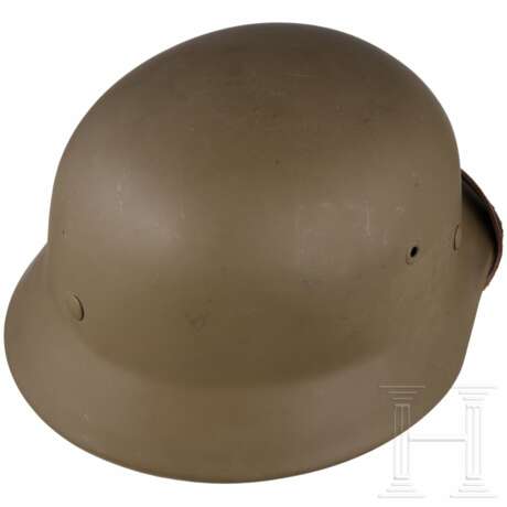 Wehrmacht steel helmet M40 reused by the Czech Army - photo 4