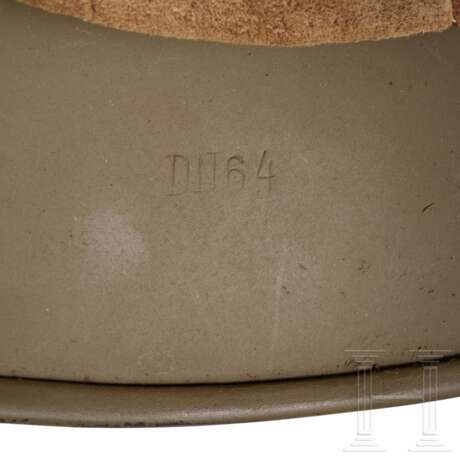 Wehrmacht steel helmet M40 reused by the Czech Army - photo 5