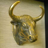 “Bull (Buffalow Head Wall Mounted Indoor sculpture)” Bronze Mixed media 398 2016 - photo 1