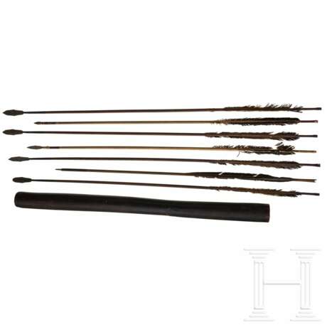 Köcher mit sieben Pfeilen, China, um 1900 - photo 3 Köcher mit sieben Pfeilen, China, um 1900 - photo 3