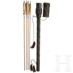 Yazutsu mit vier Sportpfeilen, Japan, Meiji-Periode