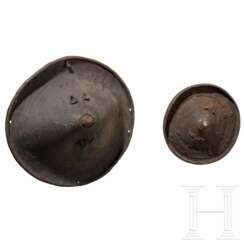 Zwei Lederschilde, Nordafrika, um 1900