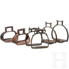 Drei Paar Steigbügel, Indien, 19. Jhdt.
