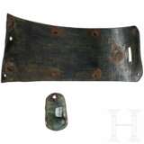Zwei Harnischfragmente aus Bronze, deutsch, 14. Jhdt. - фото 4