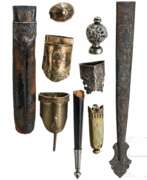 Overview. Konvolut Scheidenbeschläge und Knäufe, deutsch, 17.-19. Jhdt.