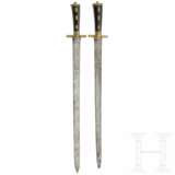 Zwei Hirschfänger, deutsch, um 1800 - photo 1