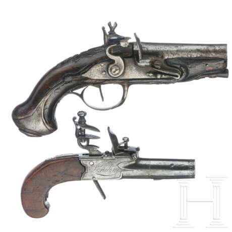 Steinschloss-Reisepistole und Steinschloss-Terzerol, Anfang 19. Jhdt. - photo 1 Steinschloss-Reisepistole und Steinschloss-Terzerol, Anfang 19. Jhdt. - photo 1