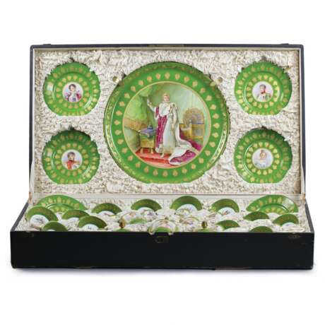 Unique table service Napoleon. Sevre Polychrome painting Empire At the turn of 19th -20th century - photo 1 Unique table service Napoleon. Sevre Polychrome painting Empire At the turn of 19th -20th century - photo 1