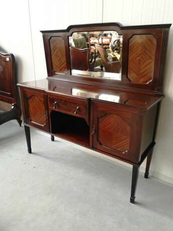 Mahogany sideboard Mahogany veneer Victorian Style 19th century - photo 9