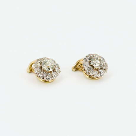 Delicate Diamond-Ear-Clips - photo 3