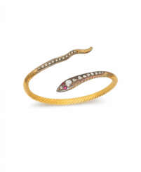 Snake-Bangle