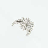 Floral Diamond-Brooch - photo 2