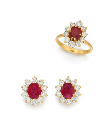 Burma Ruby-Diamond-Set: Ring and Ear Studs - photo 1 Burma Ruby-Diamond-Set: Ring and Ear Studs - photo 1