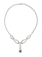 Classic Emerald-Diamond-Necklace