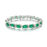 Emerald-Diamond-Bracelet - photo 1