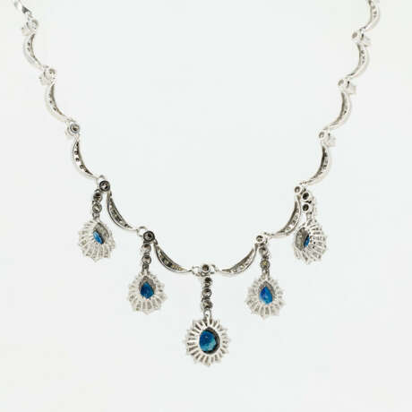 Classic Sapphire-Diamond-Necklace - photo 2 Classic Sapphire-Diamond-Necklace - photo 2