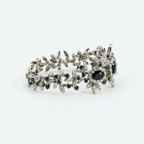 Floral Sapphire-Diamond-Bracelet - photo 4 Floral Sapphire-Diamond-Bracelet - photo 4