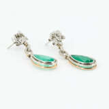 Elegant Emerald-Diamond-Ear-Jewelry - фото 3