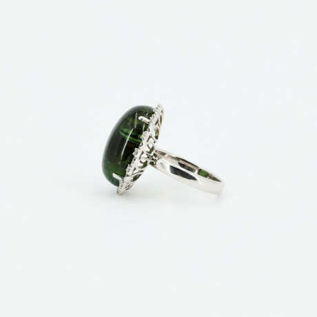 Moss-Coloured-Tourmaline-Diamond-Ring - photo 2 Moss-Coloured-Tourmaline-Diamond-Ring - photo 2