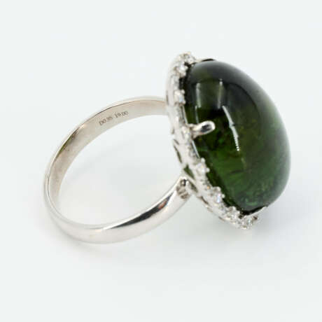 Moss-Coloured-Tourmaline-Diamond-Ring - photo 5 Moss-Coloured-Tourmaline-Diamond-Ring - photo 5